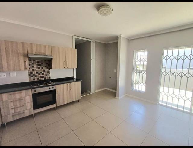 3 BEDROOM PROPERTY TO RENT IN BLUE HILLS